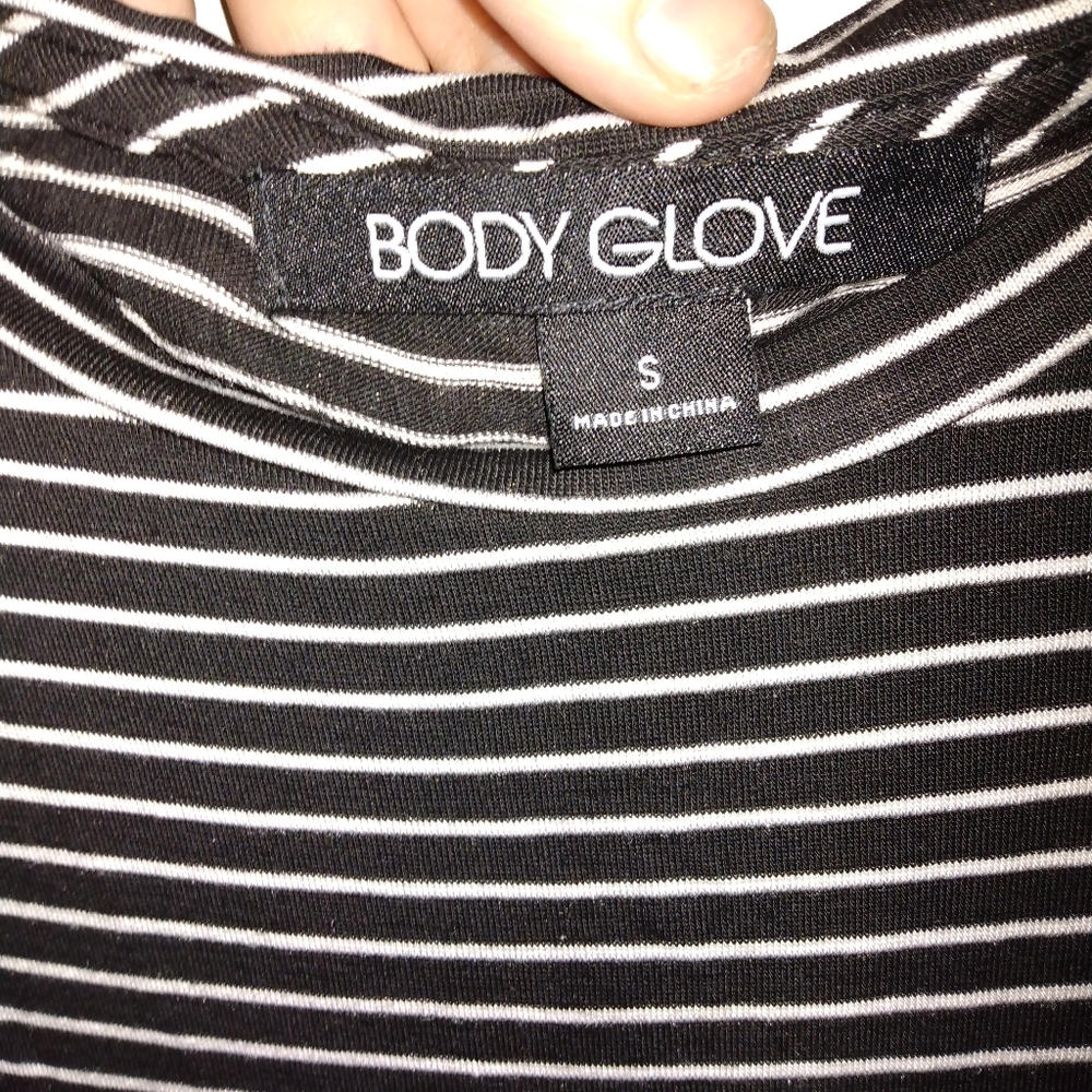 Body glove dress with POCKETS!!!